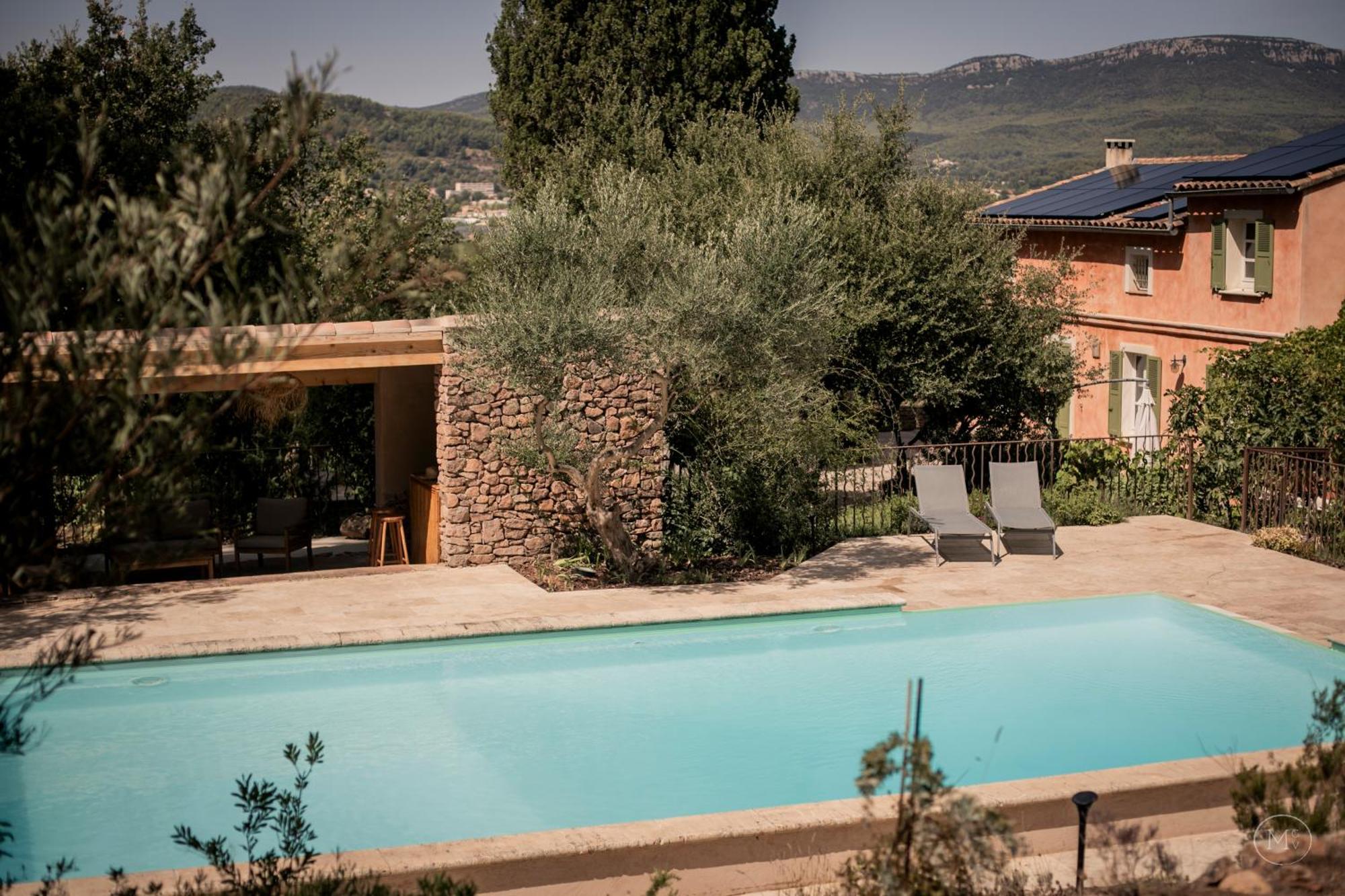 Les Hauts De Diane, Cuers Var Luaran gambar